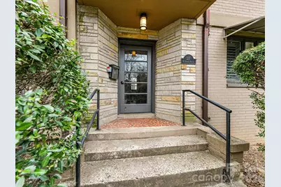 217 N Dotger Avenue #D10, Charlotte, NC 28207 - Photo 2
