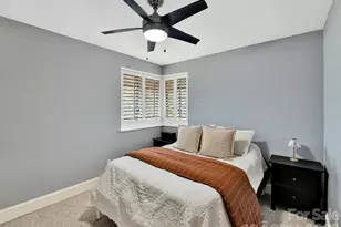 217 N Dotger Ave, Charlotte, NC 28207 - Photo 12