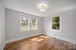 85 Old Haw Creek Rd, Asheville, NC 28805 - Photo 12