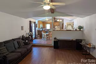 323 Lawing St, Charlotte, NC 28214 - Photo 4