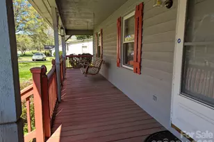 323 Lawing St, Charlotte, NC 28214 - Photo 2