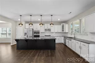 2600 Watergarden St, York, SC 29745 - Photo 14