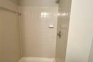 9521 Shannon Green Dr, Charlotte, NC 28213 - Photo 14