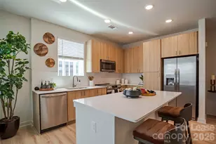 925 W Mallard Creek Church Rd, Charlotte, NC 28262 - Photo 36