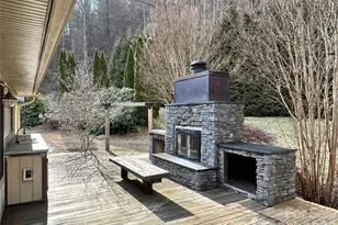 330 Potts Dr, Waynesville, NC 28785 - Photo 16