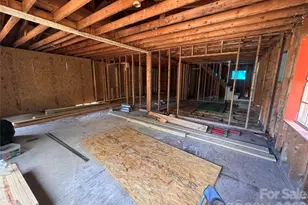 90 Scenic Hill Dr, Bryson City, NC 28713 - Photo 6