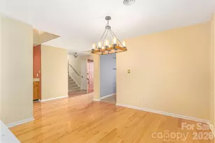 111 Clubwood Ct, Asheville, NC 28803 - Photo 8