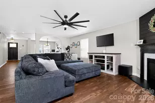 1340 Indian Charley Ct, Clover, SC 29710 - Photo 10