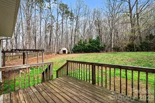 8100 Chatham Oaks Dr, Concord, NC 28027 - Photo 26