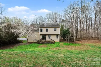 8100 Chatham Oaks Drive, Concord, NC 28027 - Photo 30