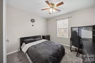 8701 Kirkley Glen Ln, Charlotte, NC 28215 - Photo 28