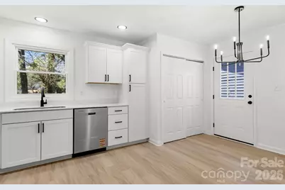 3319 Fincher Boulevard, Charlotte, NC 28269 - Photo 8