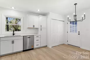 3319 Fincher Blvd, Charlotte, NC 28269 - Photo 8