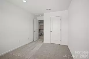 12004 Oak St, Charlotte, NC 28269 - Photo 20