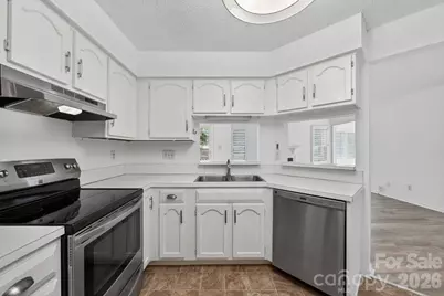 6000 Gray Gate Lane #D, Charlotte, NC 28210 - Photo 16