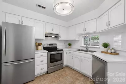 6000 Gray Gate Lane #D, Charlotte, NC 28210 - Photo 14