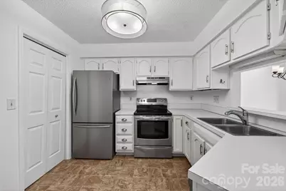 6000 Gray Gate Lane #D, Charlotte, NC 28210 - Photo 16
