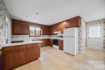 1628 Dixon Road, Gastonia, NC 28054 - Photo 10