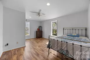 128 Pine St, Shelby, NC 28152 - Photo 8