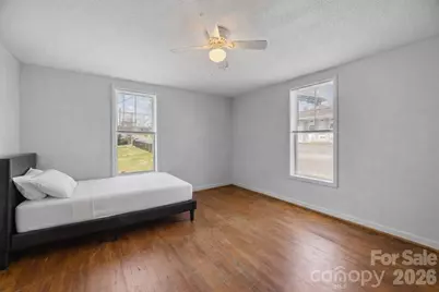 128 Pine Street, Shelby, NC 28152 - Photo 10