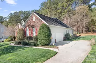 104 Kestrel Ct, Mount Holly, NC 28120 - Photo 4