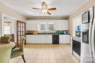 1225 W C Street, Kannapolis, NC 28081 - Photo 6