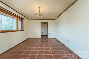 118 Richard Ln, Black Mountain, NC 28711 - Photo 18