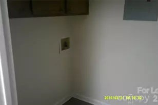 359 15th Street W, Newton, NC 28658 - Photo 6