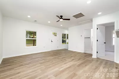 503 Circle Drive E, Shelby, NC 28150 - Photo 6