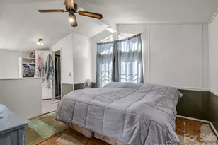 122 Hotel Hill Dr, Landrum, SC 29356 - Photo 10