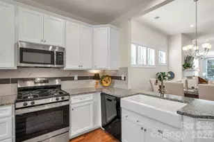 7336 Overjoyed Crossing, Charlotte, NC 28215 - Photo 14