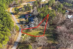 2319 Otis Dellinger Rd, Lincolnton, NC 28092 - Photo 1