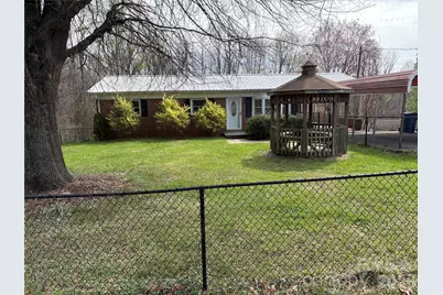 2137 23rd Street Drive SE, Hickory, NC 28602 - Photo 1