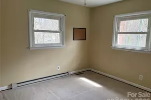 2137 23rd St Dr SE, Hickory, NC 28602 - Photo 8