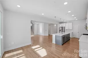 2013 White Cypress Ct, Charlotte, NC 28216 - Photo 16