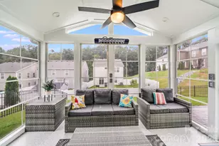 2013 White Cypress Ct, Charlotte, NC 28216 - Photo 40