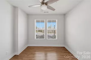 2013 White Cypress Ct, Charlotte, NC 28216 - Photo 8
