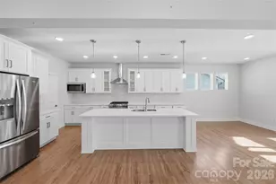 2013 White Cypress Ct, Charlotte, NC 28216 - Photo 12