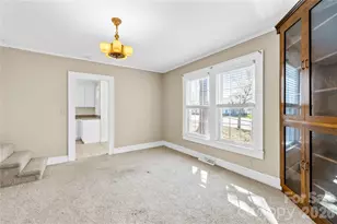 1302 W A St, Kannapolis, NC 28081 - Photo 8