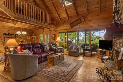 215 Goldenleaf Road, Mars Hill, NC 28754 - Photo 6