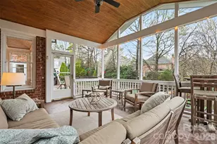 8710 Oakthorpe Dr, Charlotte, NC 28277 - Photo 34