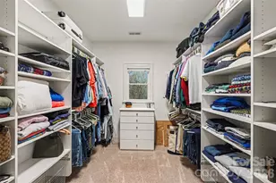 8710 Oakthorpe Dr, Charlotte, NC 28277 - Photo 24