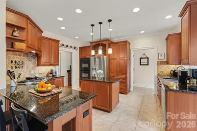 8710 Oakthorpe Drive, Charlotte, NC 28277 - Photo 8