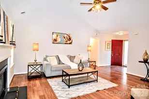 504 Bass Ln, Charlotte, NC 28270 - Photo 2