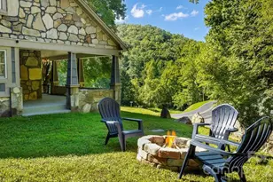 34 Coosa Rdg Dr, Whittier, NC 28789 - Photo 2