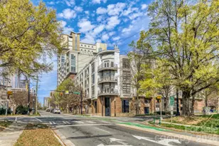 525 E 6th St, Charlotte, NC 28202 - Photo 2