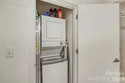 525 E 6th Street #409, Charlotte, NC 28202 - Photo 22