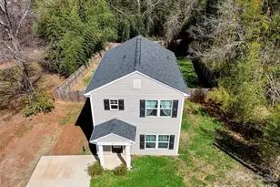 215 Putnam St, Shelby, NC 28152 - Photo 1