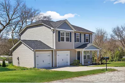 128 Pleasant Hill Street, Lancaster, SC 29720 - Photo 2