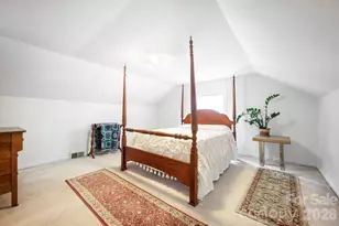 25 Bear Creek Rd, Asheville, NC 28806 - Photo 18